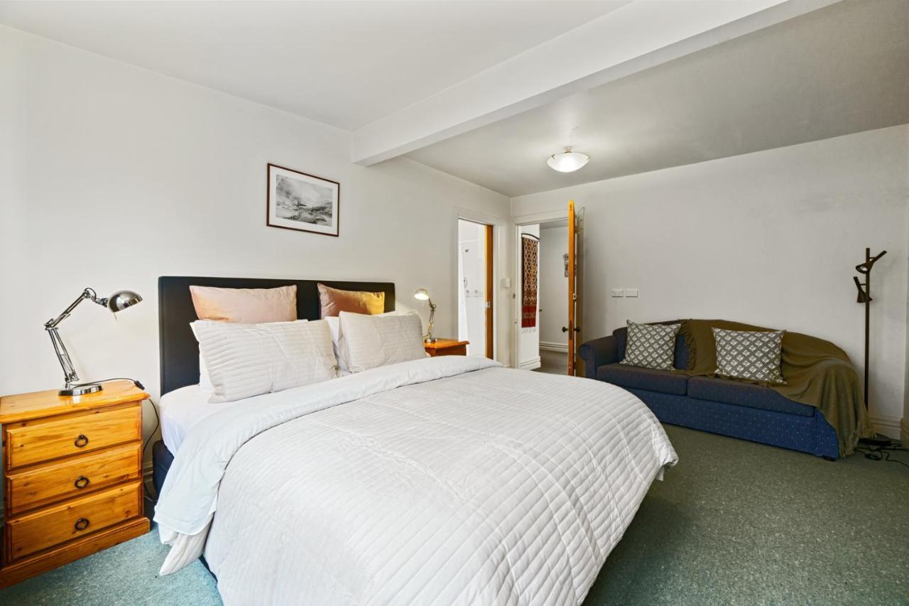 Pendreigh Cottage - Martinborough Holiday Home Zewnętrze zdjęcie