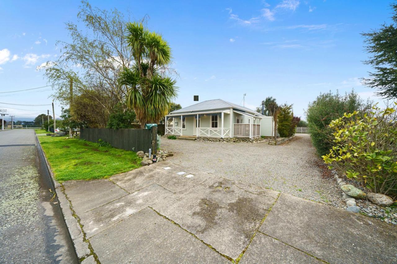 Pendreigh Cottage - Martinborough Holiday Home Zewnętrze zdjęcie